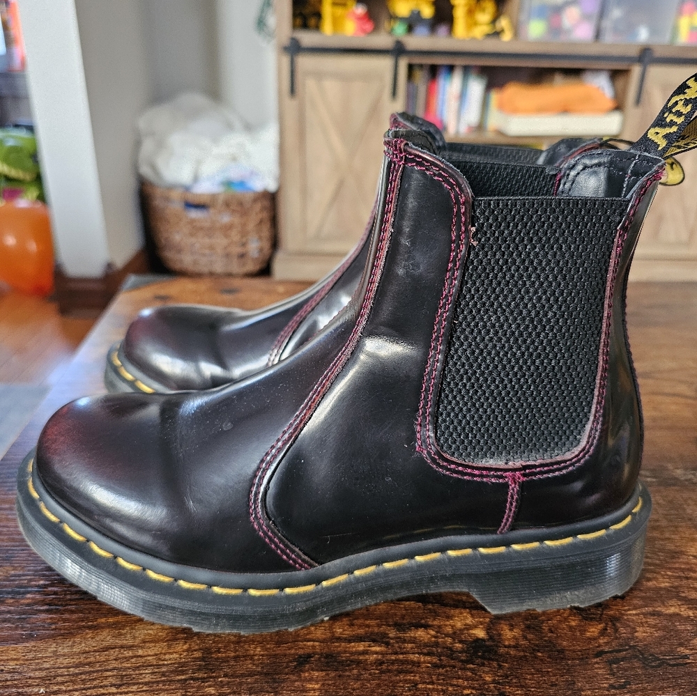 Dr. Marten Boots